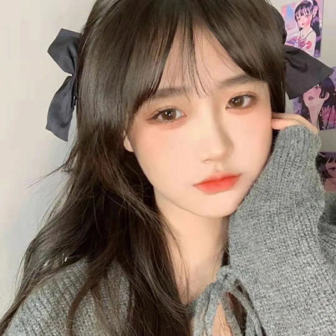 接近无限的白
